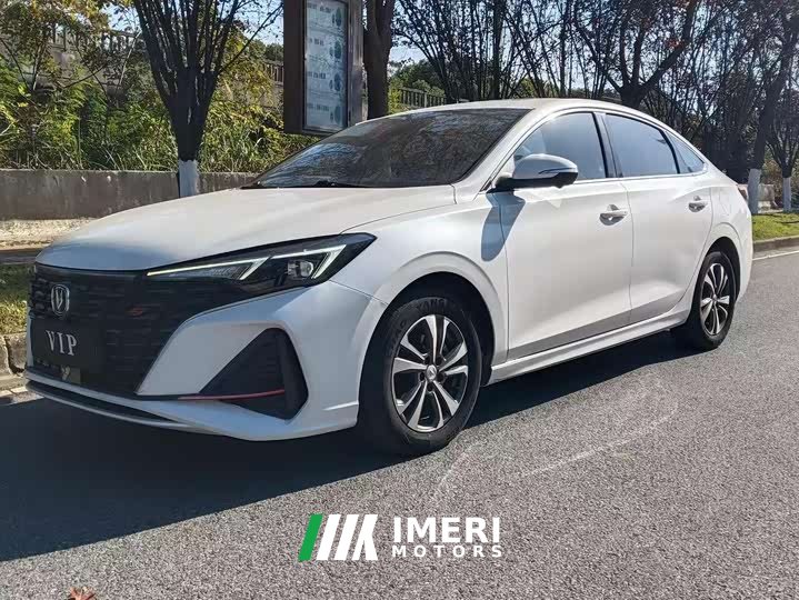 Changan Eado PLUS Blue Whale NE 1.4T GDI DCT Distinguished Edition - автомобиль из Китая