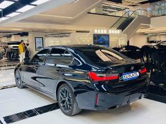 BMW 3 Series 330Li M Sports Night Package - фото 3