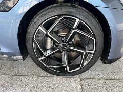 BYD Seal 700km long range rear-wheel drive version - фото 14