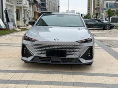 Changan UNI-V 1.5T ZunGui Edition - фото 2