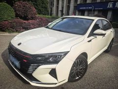 Changan Yixuan MAX 1.5T super cool fashion dad version - фото 1