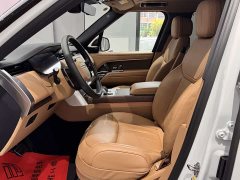 Land Rover Range Rover 2025 3.0 L6 400PS Extended Edition - фото 15