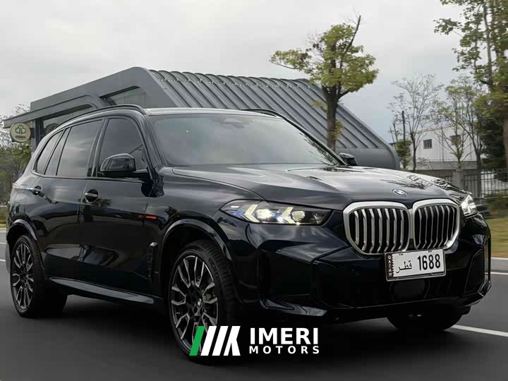 BMW X5 xDrive 30Li M - автомобиль из Китая