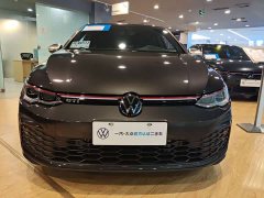 Volkswagen Golf GTI 2023 380TSI DSG GTI - фото 2