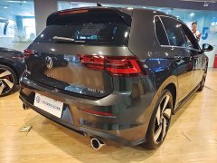 Volkswagen Golf GTI 2023 380TSI DSG GTI - фото 5