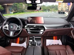 BMW 5 540i Edition M - фото 10
