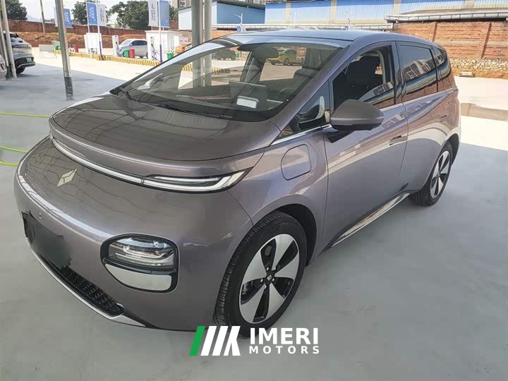 Baojun Yunduo 460 Max - автомобиль из Китая
