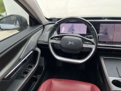 XPeng P7 P7i 610 Max Performance Edition - фото 10