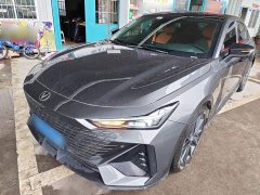 Changan UNI-V 2022 1.5T premium - фото 2