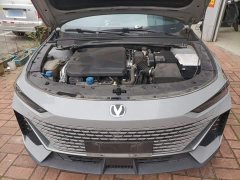 Changan UNI-V 1.5T premium - фото 16