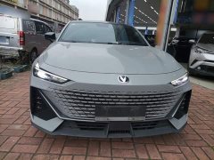 Changan UNI-V 1.5T premium - фото 3