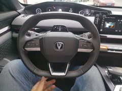 Changan UNI-V 1.5T premium - фото 7