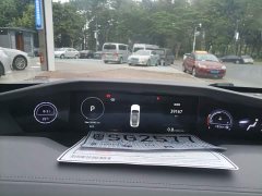 Changan UNI-V 1.5T premium - фото 8