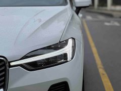Volvo XC60 2026 B5 four-wheel drive Zhiyi Luxury Edition - фото 4