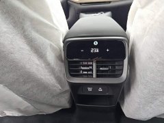 Volvo XC70 plug-in hybrid four-wheel drive ultra-long range Ultra - фото 11