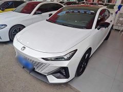 Changan UNI-V 1.5T high-energy version - фото 1
