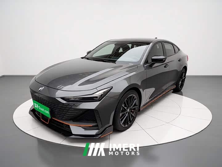 Changan UNI-V 2022 1.5T sports version - автомобиль из Китая