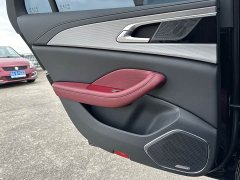 Hongqi H5 2.0T Automatic Intelligent Connected Flag Edition - фото 20