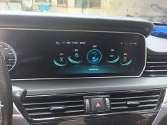 Hongqi HS5 facelift 2.0T Zhilian Qixiang four-wheel drive version - фото 13