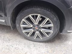 Hongqi HS5 facelift 2.0T Zhilian Qixiang four-wheel drive version - фото 6