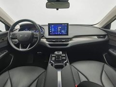 Hongqi E-QM5 facelift basic travel version - фото 5