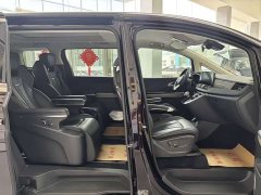 Hongqi HQ9 PHEV 2.0T AWD Business Edition - фото 10