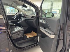 Hongqi HQ9 PHEV 2.0T AWD Business Edition - фото 8