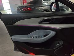 Hongqi H5 PHEV 170 super hybrid version - фото 7
