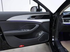 Hongqi H5 2.0T automatic Qichang version - фото 15