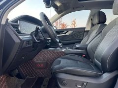 Hongqi HS5 2022 2.0T Zhilian Qixiang four-wheel drive version - фото 4