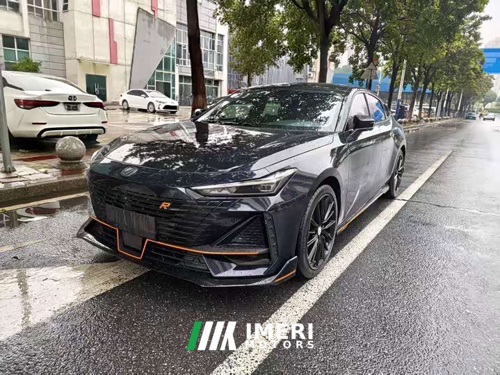 Changan UNI-V 2022 1.5T Sport - автомобиль из Китая