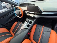 Changan UNI-V 1.5T 500BarDeluxe Version - фото 16