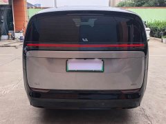 Li Auto Ideal MEGA Home Family Special Edition - фото 5