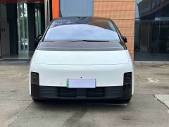 Li Auto Ideal MEGA Home Family Special Edition - фото 2