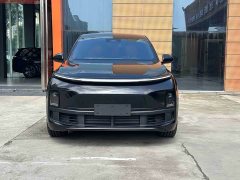 Li Auto Ideal L8 Pro - фото 1