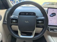 Li Auto Ideal L7 Ultra - фото 15