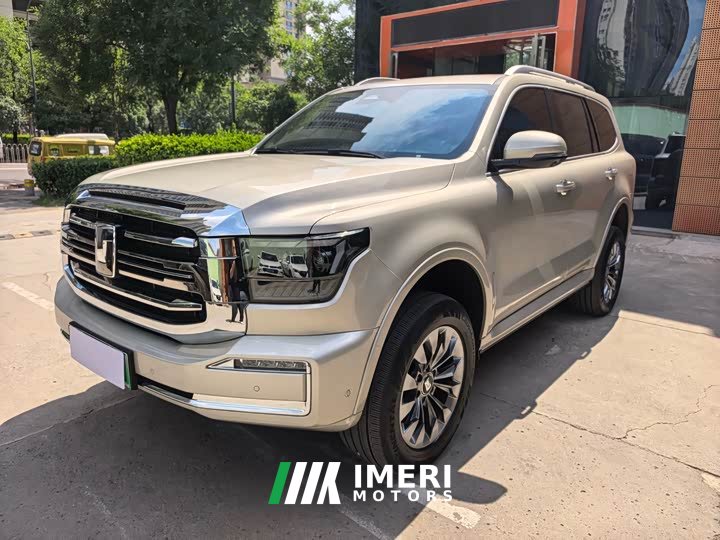Tank 500 PHEV Hi4-T - автомобиль из Китая