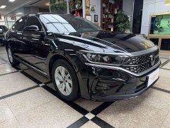 Changan UNI-V 1.5T premium - фото 3