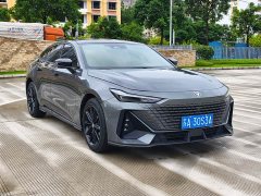Changan UNI-V 1.5T Smart Pilot Edition - фото 3