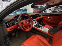 Bentley Continental 4.0T GT V8 - фото 4
