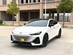 Changan UNI-V 1.5T ZunGui Edition - фото 1