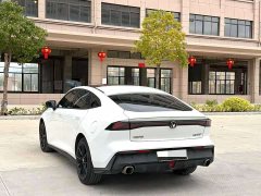 Changan UNI-V 1.5T ZunGui Edition - фото 9