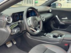 Mercedes-Benz CLA (imported) CLA 200 sports car - фото 8