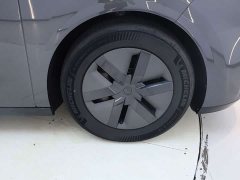 Li Auto Ideal MEGA Ultra - фото 10