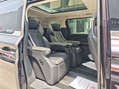 Hongqi HQ9 PHEV 2.0T four-wheel drive luxury version - фото 5