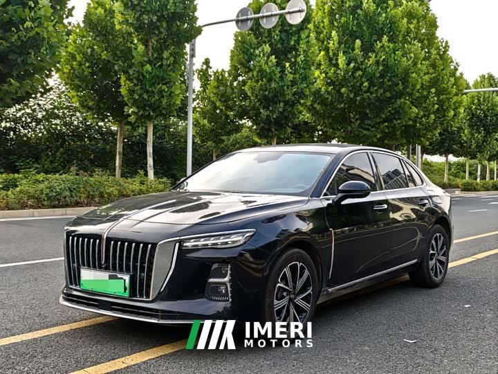 Hongqi H5 PHEV 170 super hybrid version - автомобиль из Китая