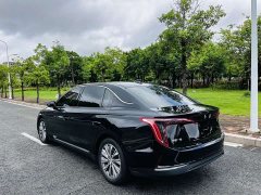 Hongqi E-QM5 560km PLUS - фото 16