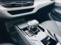 Hongqi E-QM5 560km PLUS - фото 3