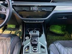 Hongqi HS5 2022 facelift 2.0T Zhilian Qixiang four-wheel drive version - фото 8