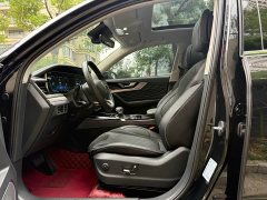 Hongqi HS5 2022 facelift 2.0T Zhilian Qixiang four-wheel drive version - фото 4